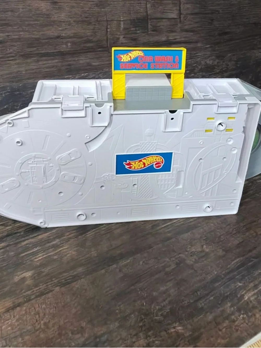 Hot Wheels Multi-Level Race Track Playset with Red & Yellow Accents